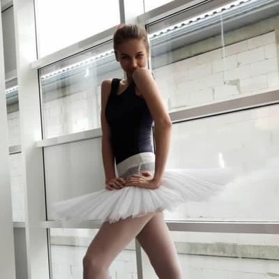 Alina Nik by Ballet photo