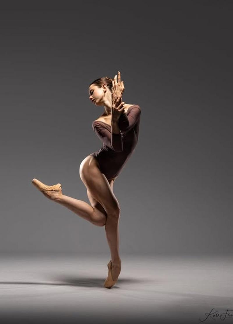 Alisha Kruijf by Kate Frost