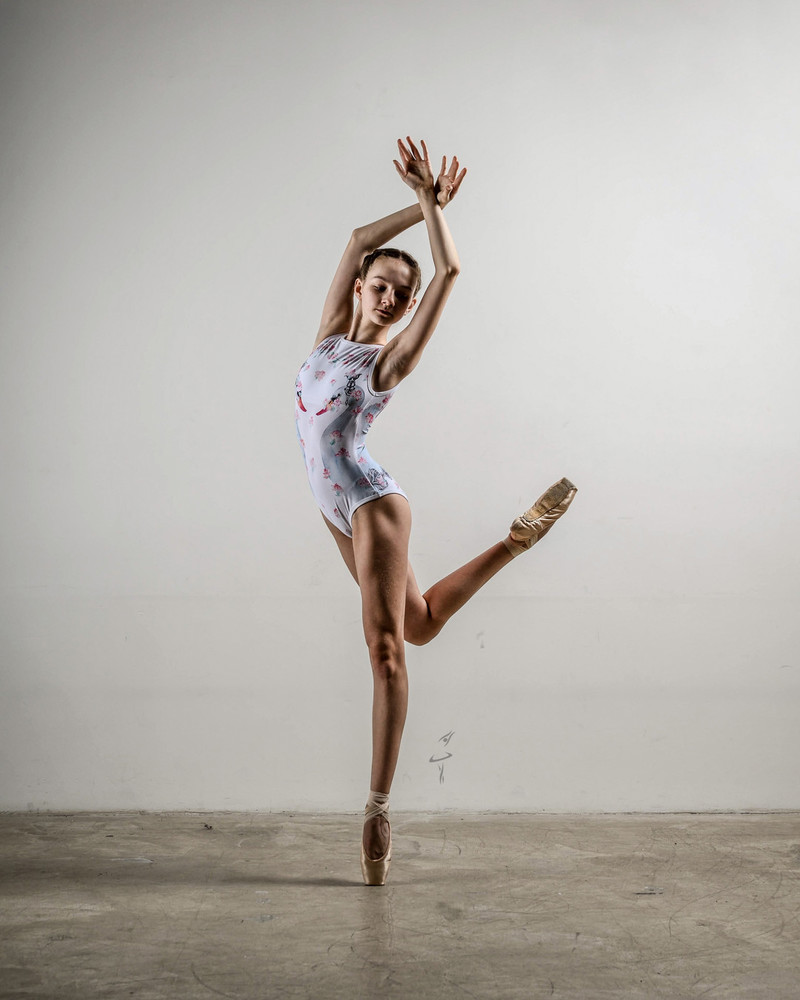 Aliska Shokoladka by Daniel from Contourz Photography