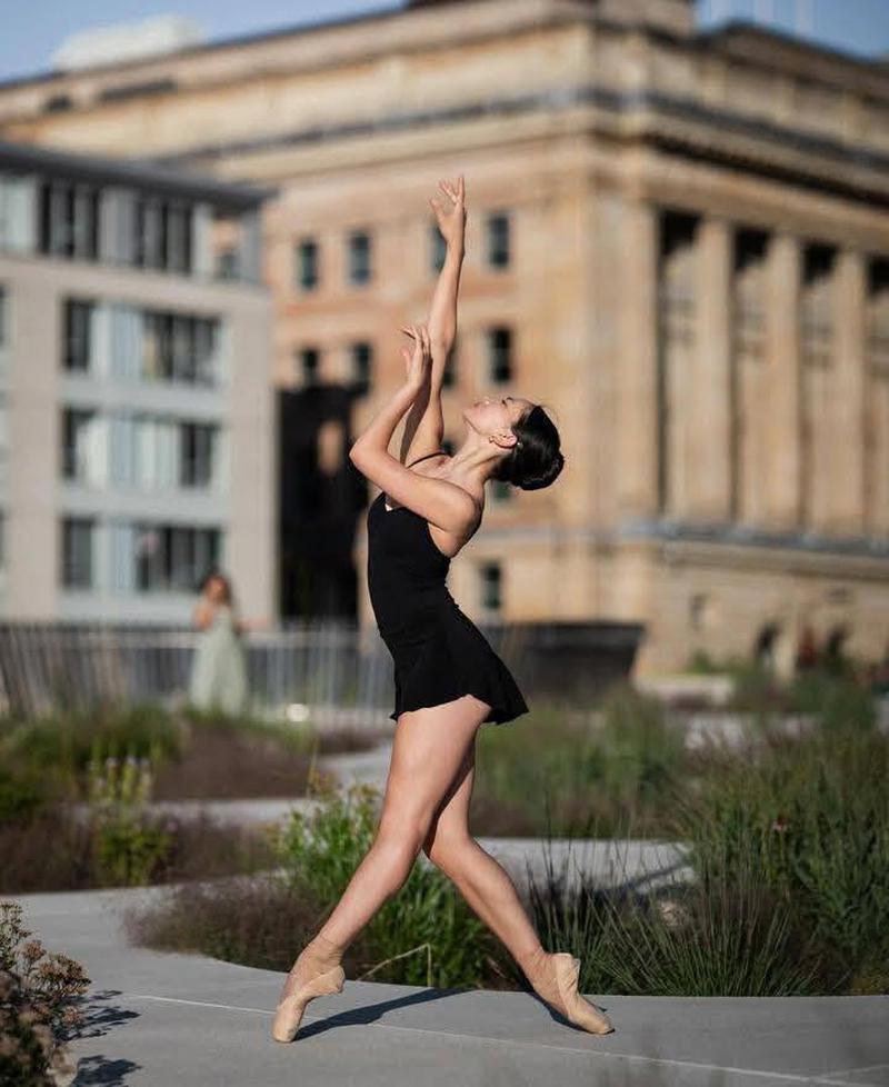 Anaïs Roy by Steven Berruyer