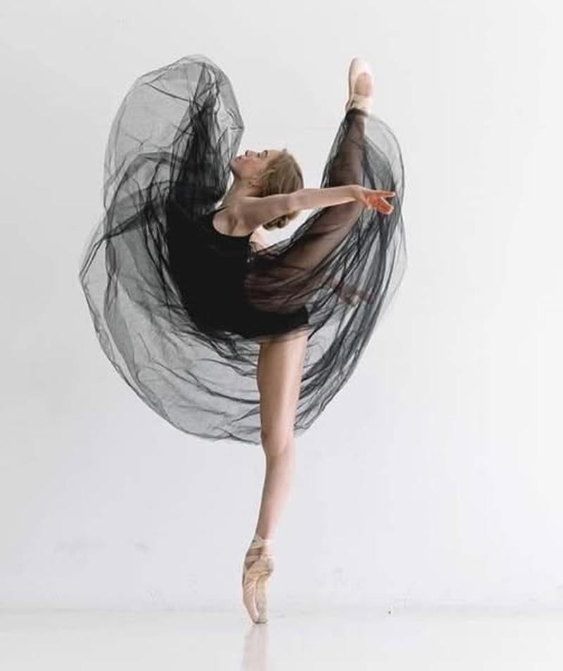 Anna Inchausti by Eva Nys