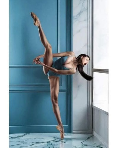 Camilla Mancuso by Cristian Cambioli
