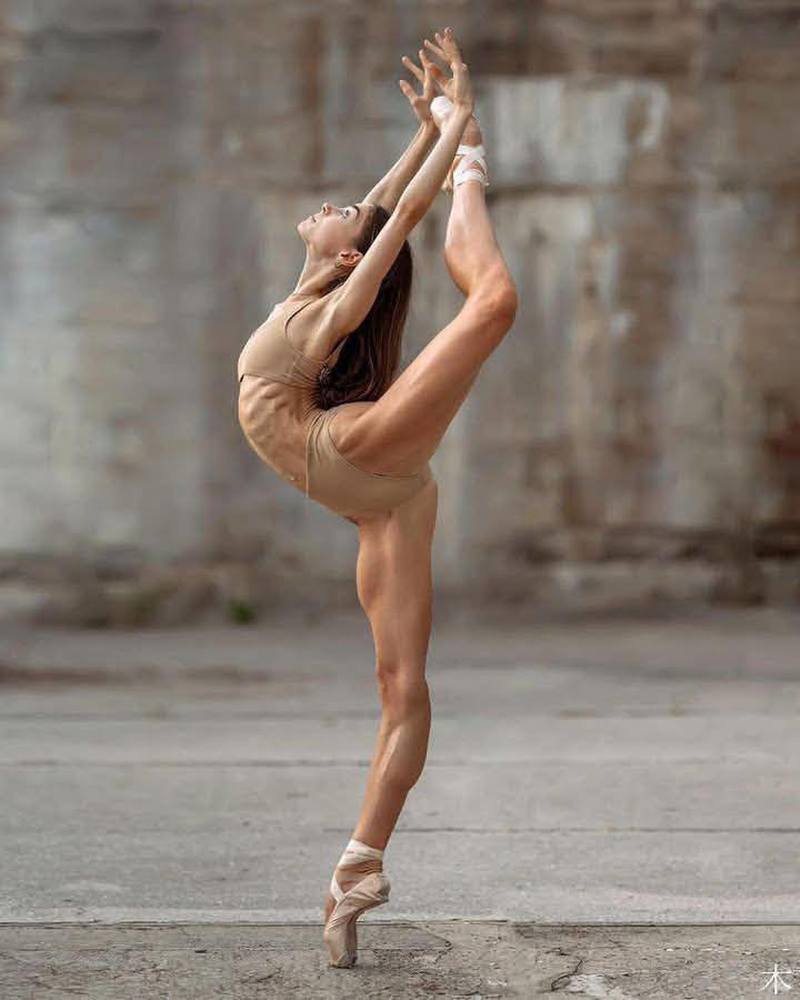 Caroline Hamilton by Jason Lavengood