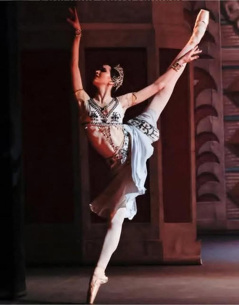 Darina Moseeva by Damir Yusupov