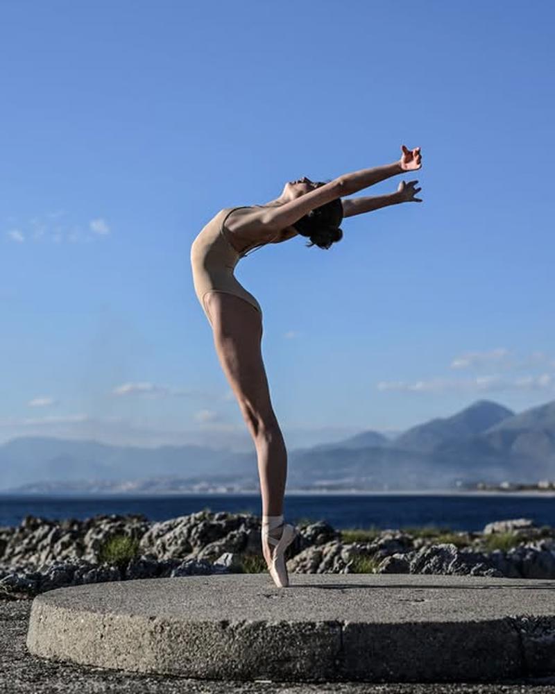Elena Di Martino by Daniel from Contourz Photography