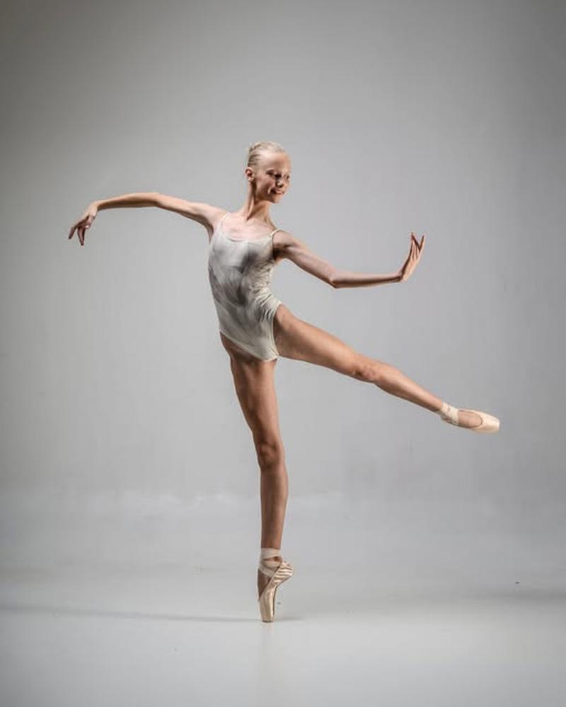 Elisaveta Chodova by Daniel from Contourz Photography