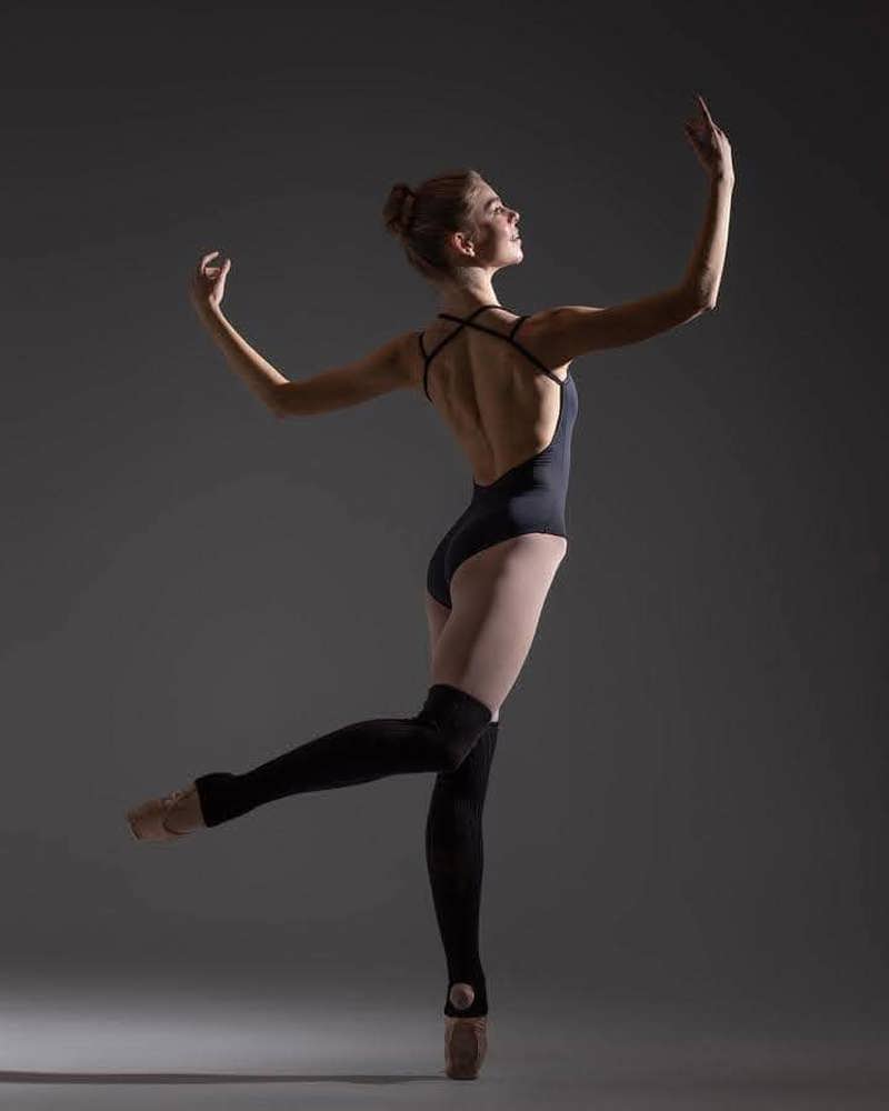 Ellen Makela by Nikita Alba