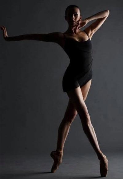 Irina Perren by Stas Levshin