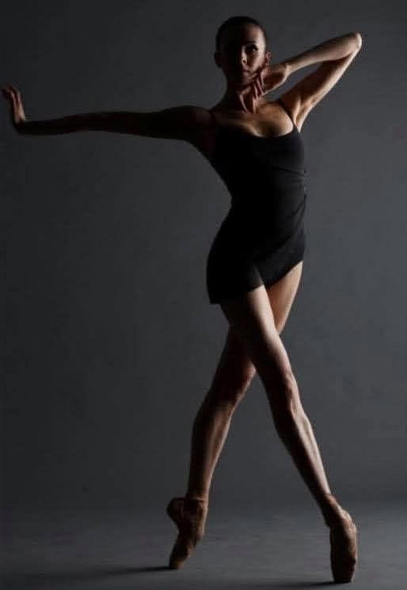 Irina Perren by Stas Levshin
