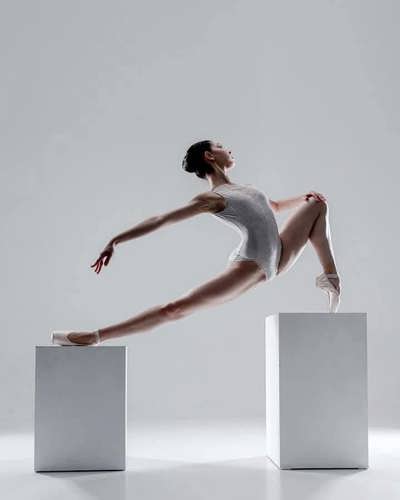 Irmak Akartuna by Dean Barucija