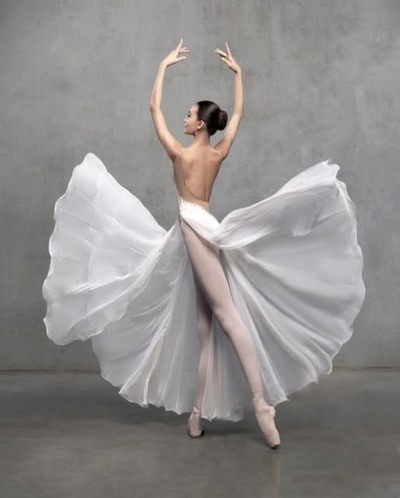 Isabella Smith by Meiji Nguyen Photography
