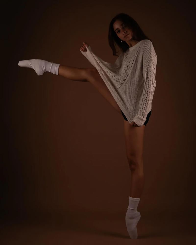 Isabelle Ochoa by Peter Hinsdale