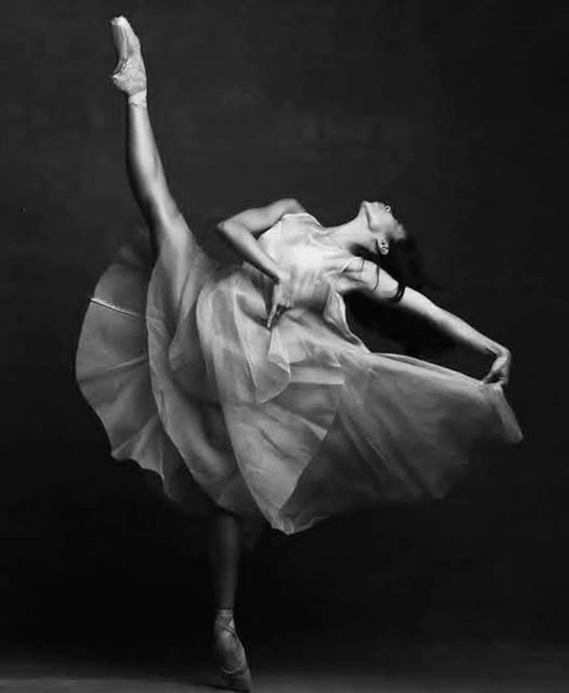 Jenna Savella by Karolina Kuras