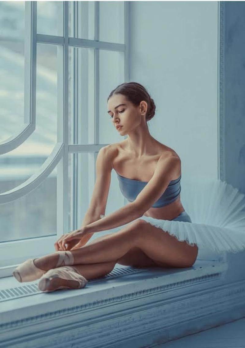 Katerina Yanovskaya by Levente Szabo