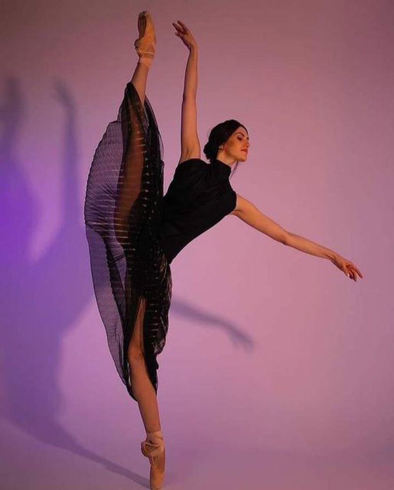 Liliya Lishchuk by Irina Yakovleva
