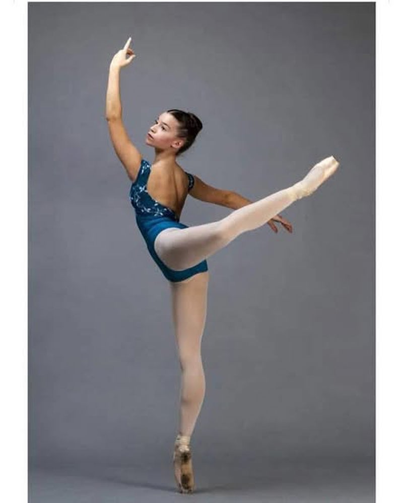 Luna Jusic by Balletphotography