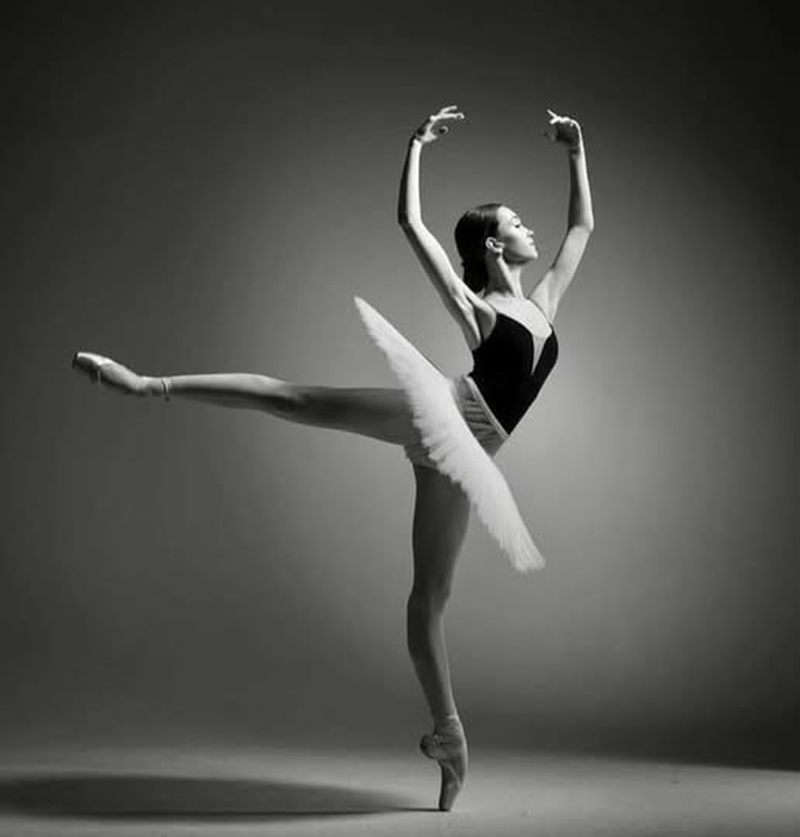 Maria Dokuchaeva by Alexander Filkine