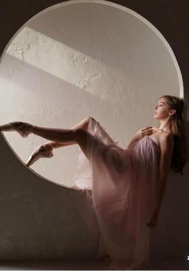 Natalie Heinemeyer by Henri K. Batdeleg
