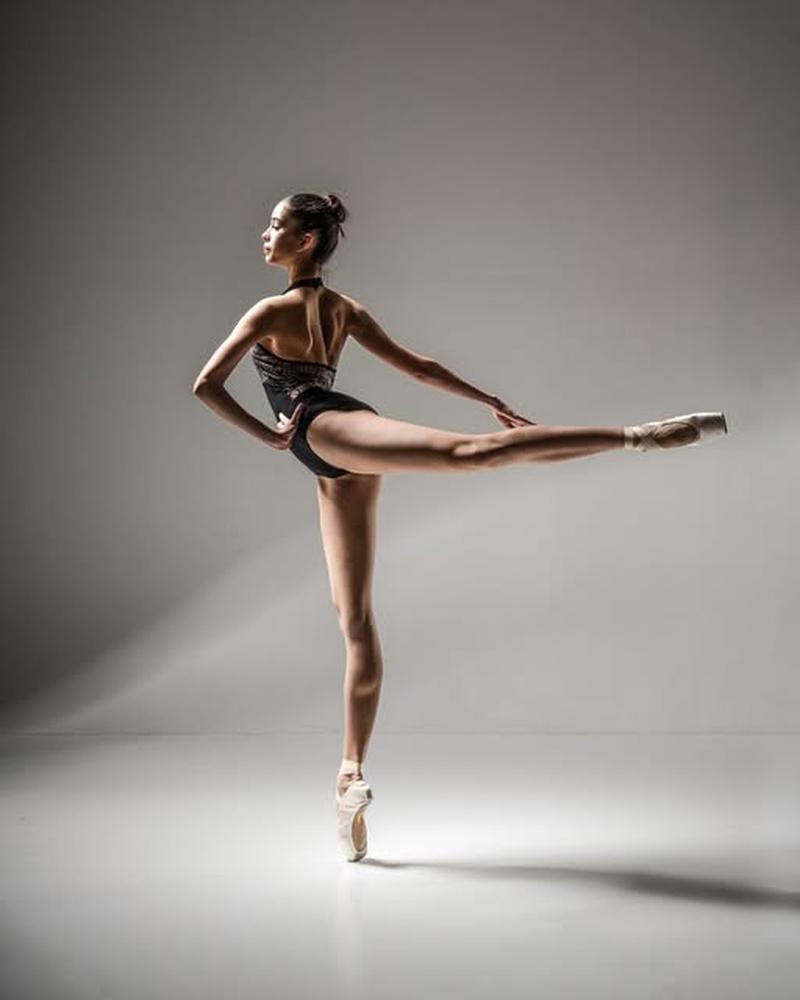 Nicole Dmitrienko by Daniel from Contourz Photography