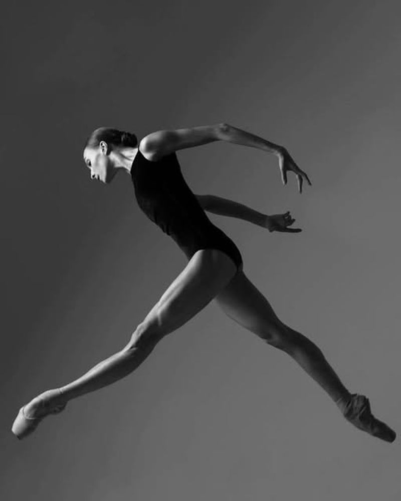 Olga Smirnova by Darian Volkova