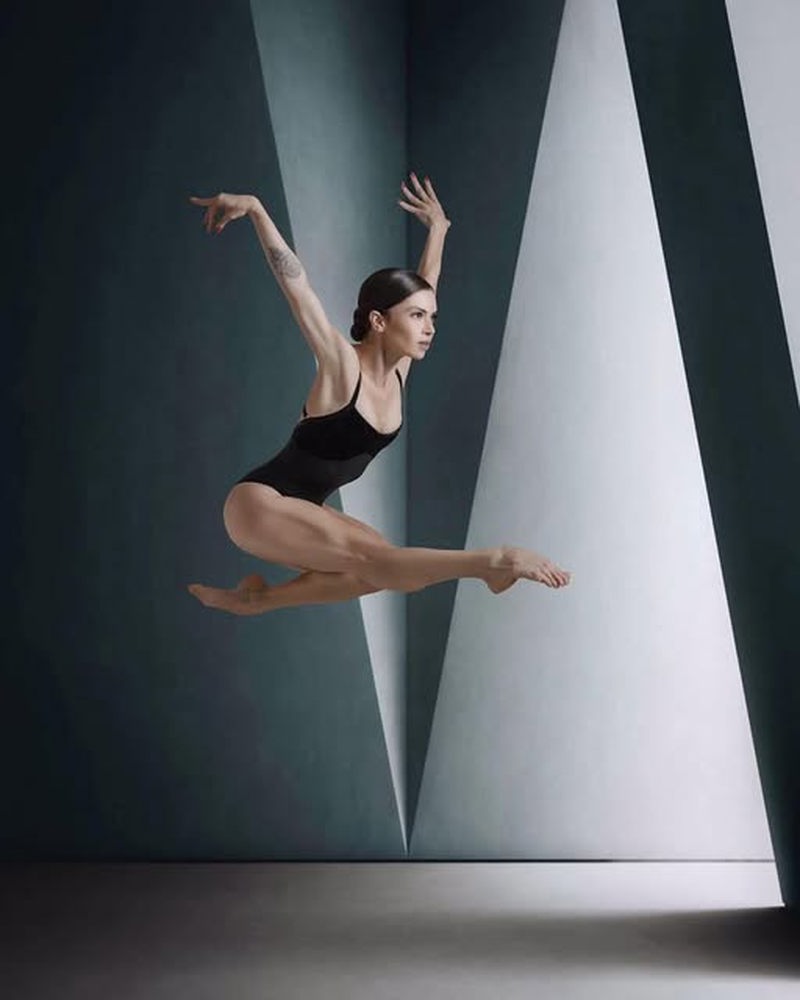 Renata Bardazzi by Raúl Aragón