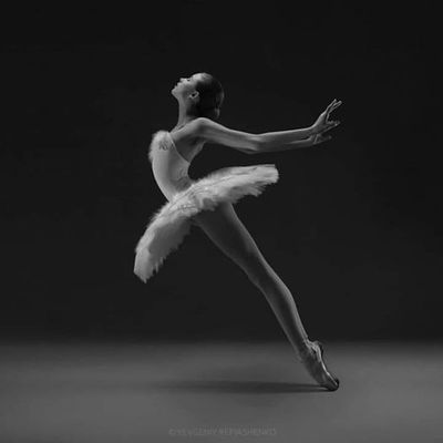 Sofia Serafima by Yevgeniy Repiashenko