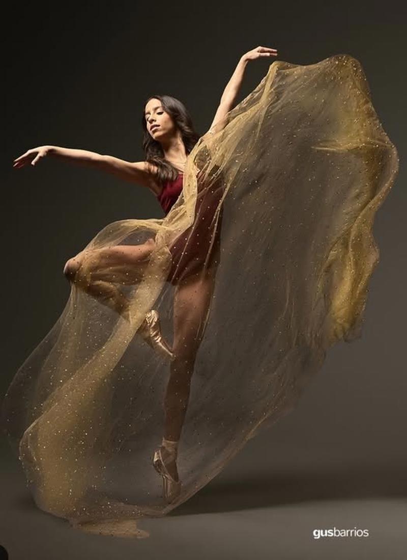 Sophia Schwartz by Gus Barrios