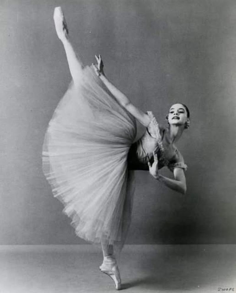 Suzanne Farrell by Martha Swope