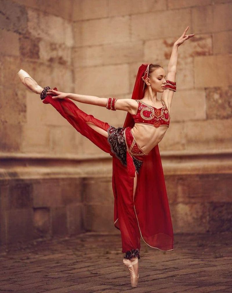 Tereza Huskova by Sandra Bencicova